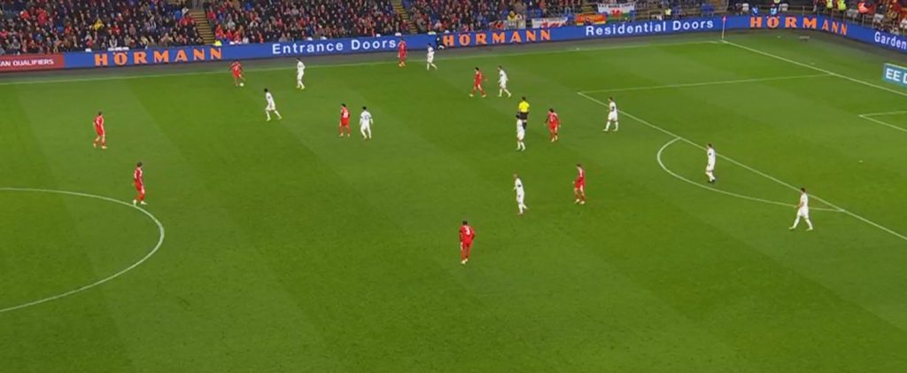 Football: Wales destroys Macedonia, but hope for reaching the World Cup remains