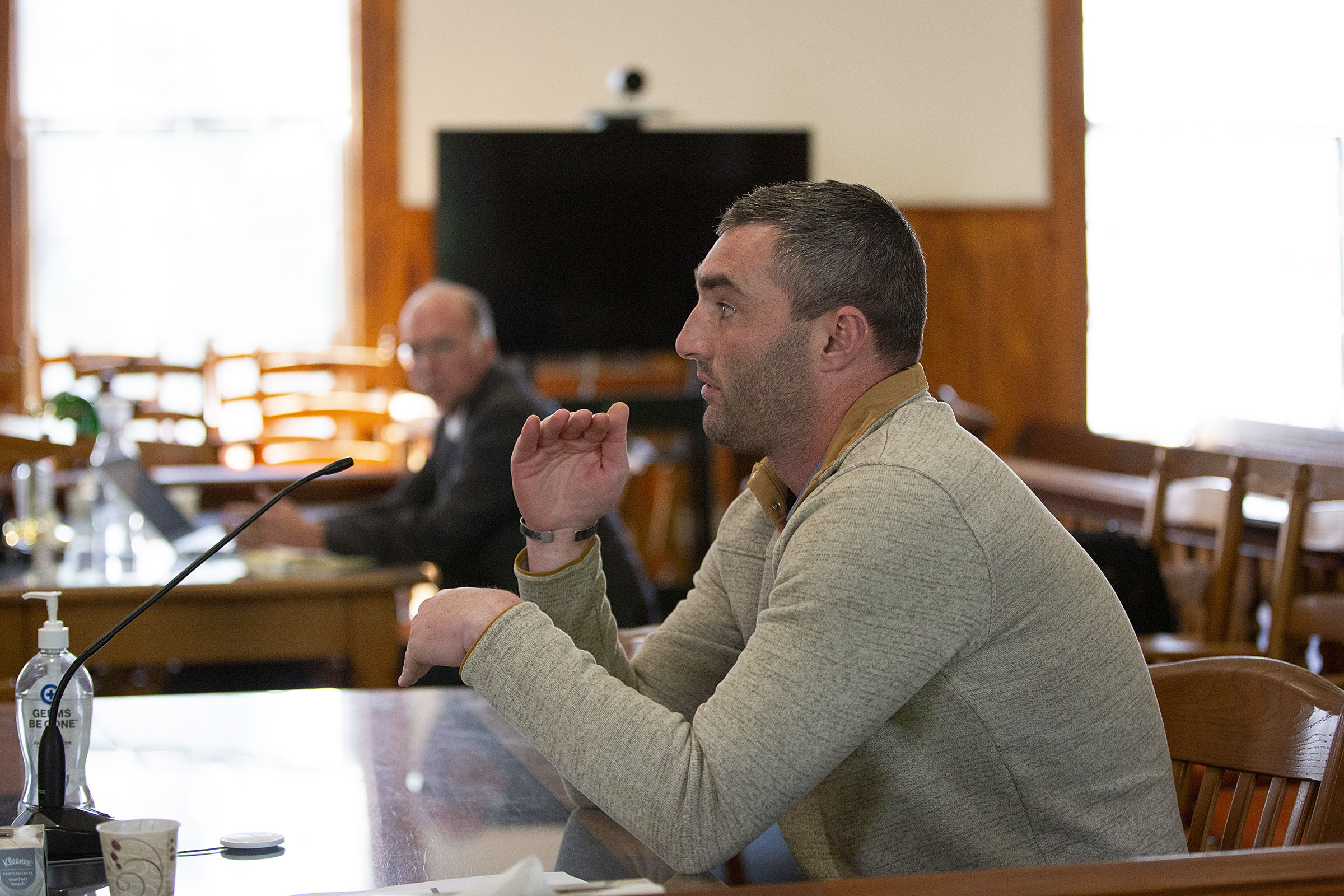 Former Royalton officer pleads no contest to domestic assault – CONVEN ...