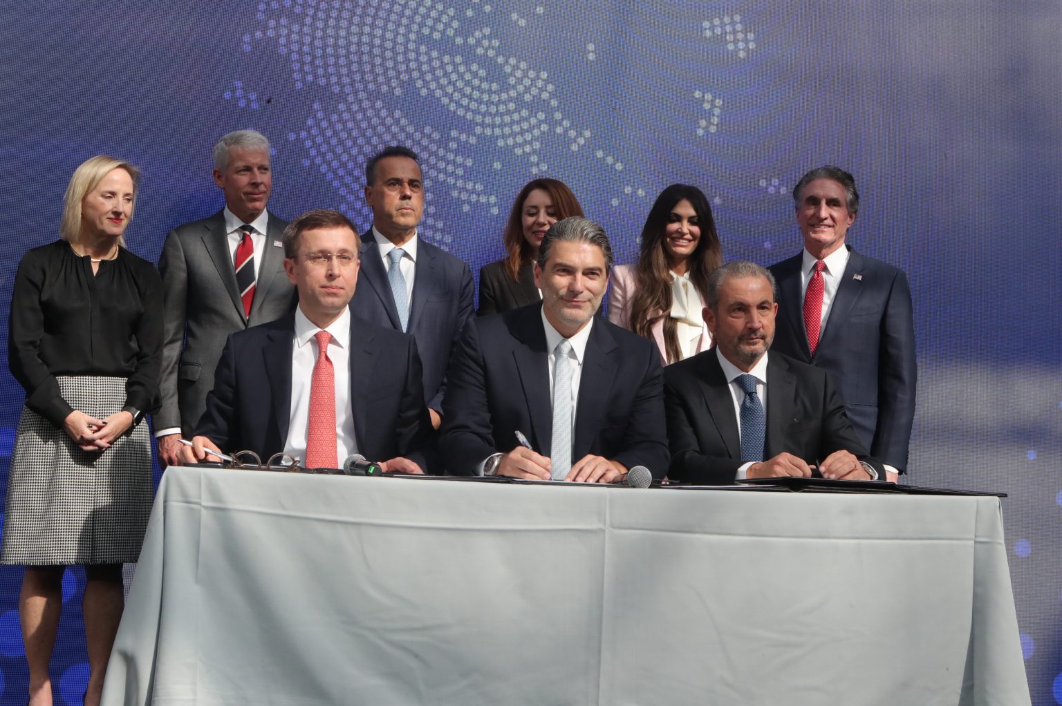 Greece signs first long-term U.S. LNG supply deal