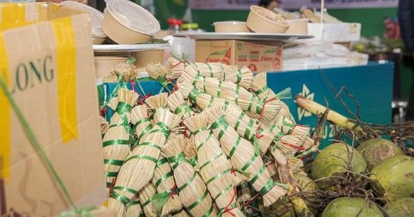 Hanoi’s Autumn Fair 2025 offers flavorful culinary tour across Vietnam