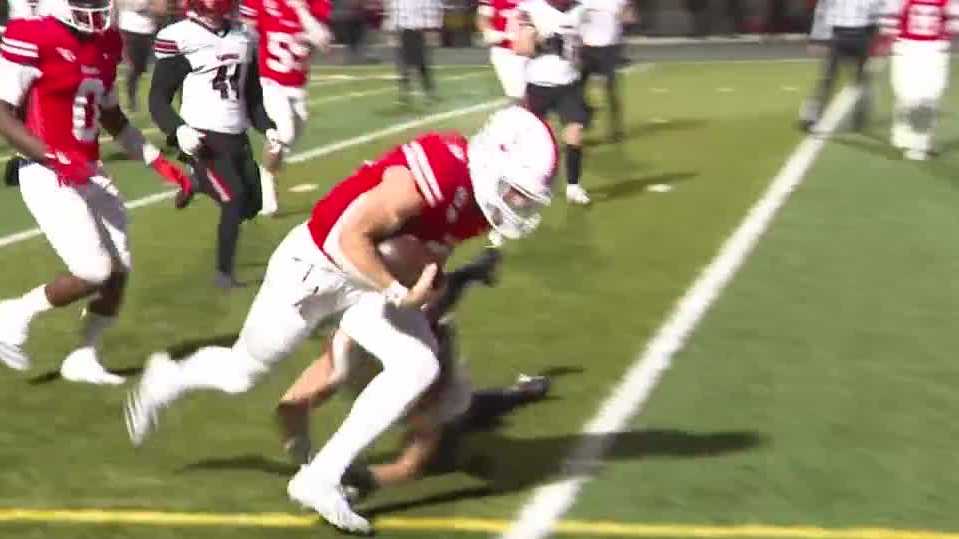 Highlights, scores from Iowa high school football playoffs