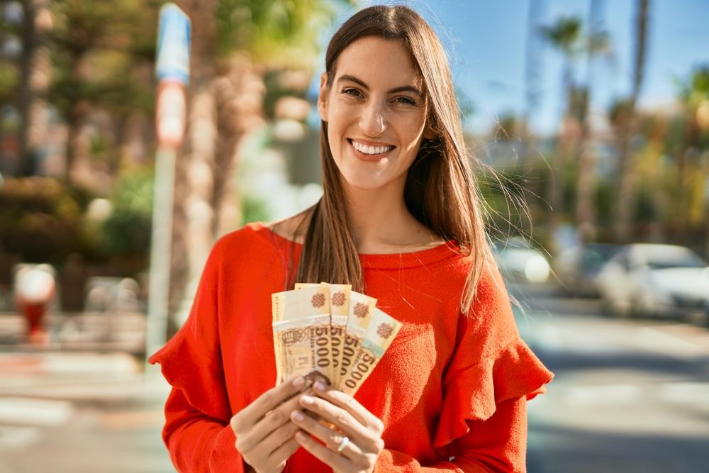 forint rallies multi-year highs analysts warn setback 2026