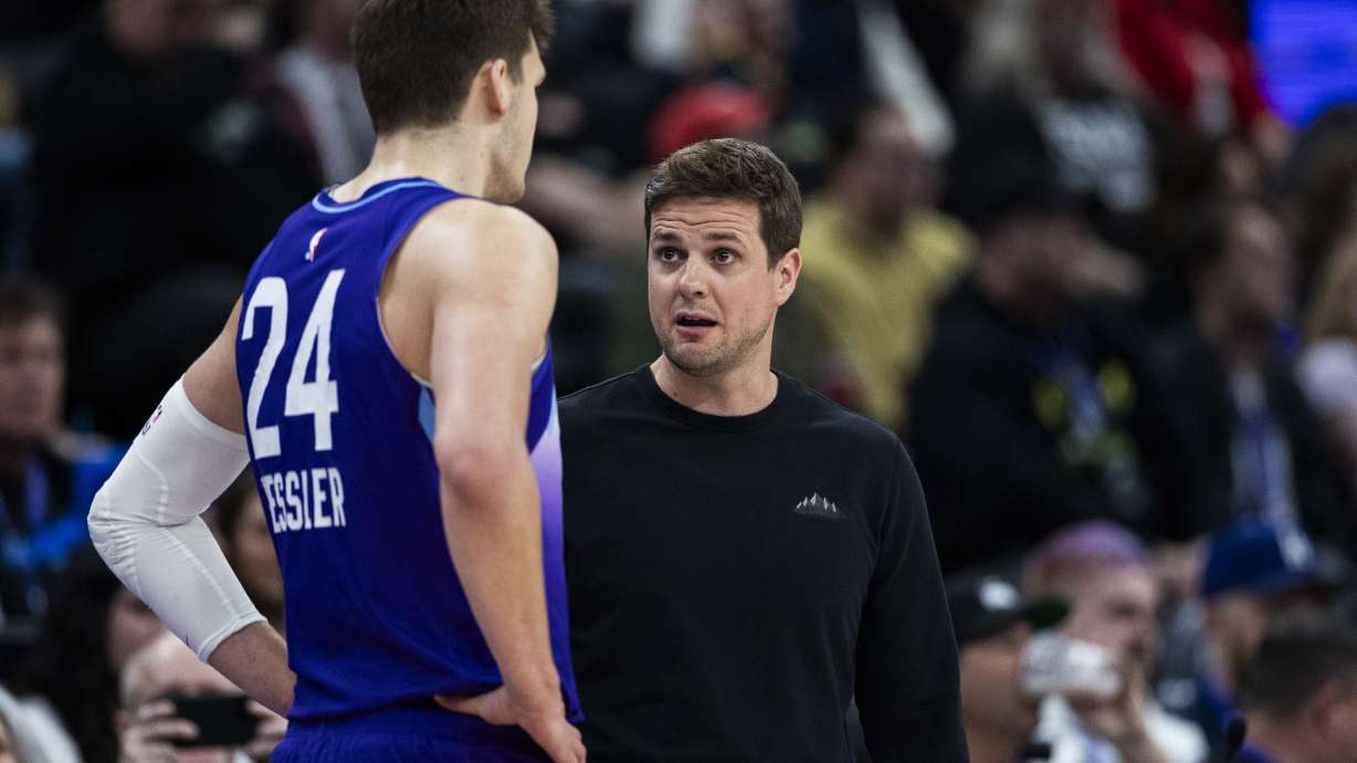 'It sucks for him': Jazz grapple with news of Walker Kessler's season-ending surgery