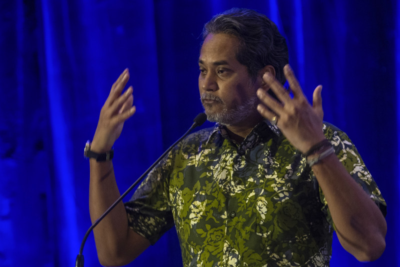 Khairy Jamaluddin seeks time before confirming UMNO comeback