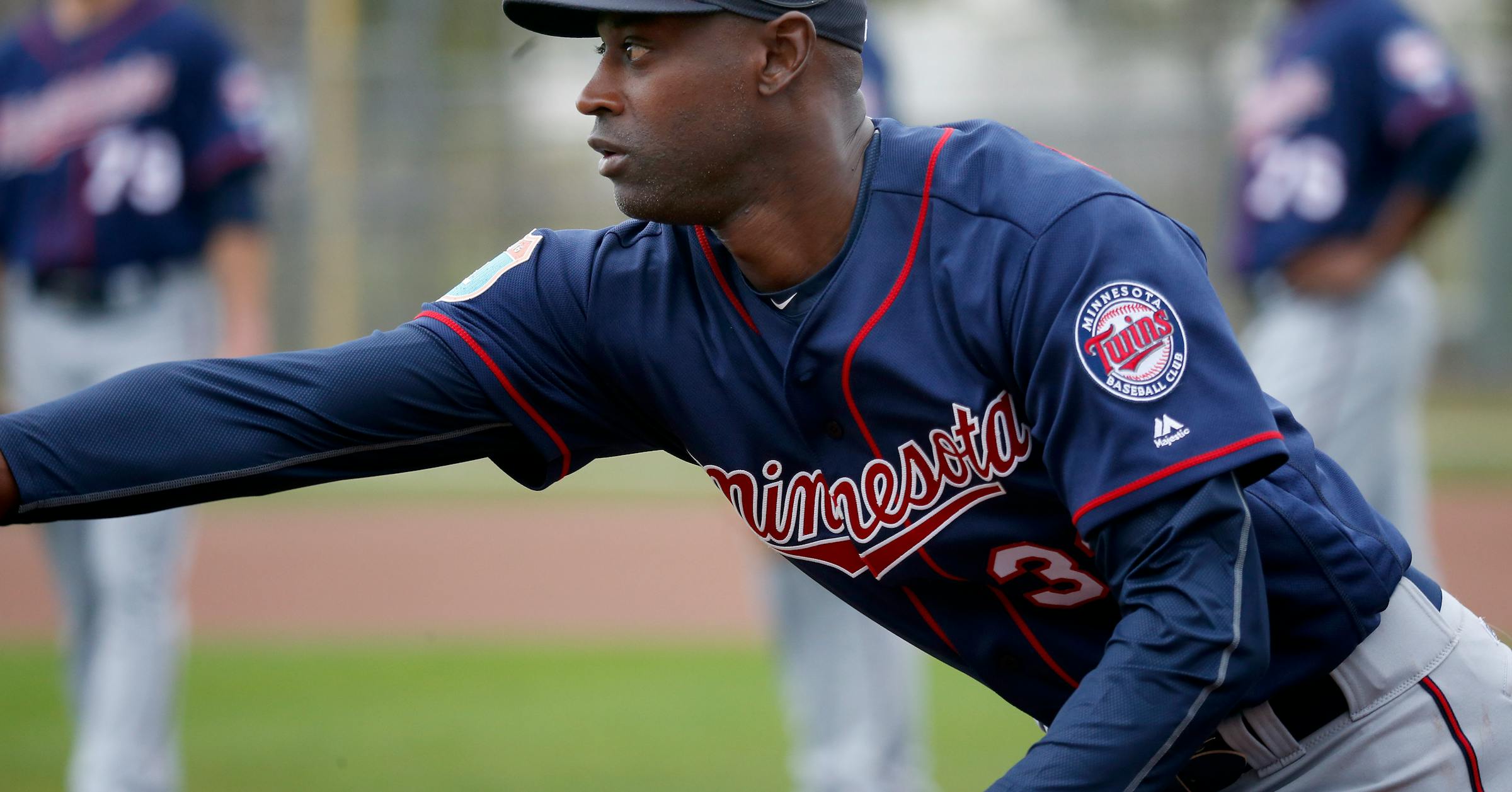 LaTroy Hawkins will be Minnesota Twins bullpen coach