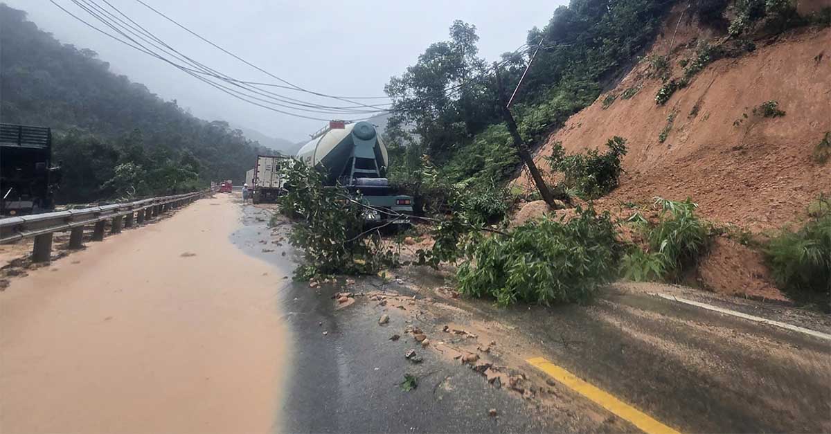 Landslides in Vietnam Kill at Least Six