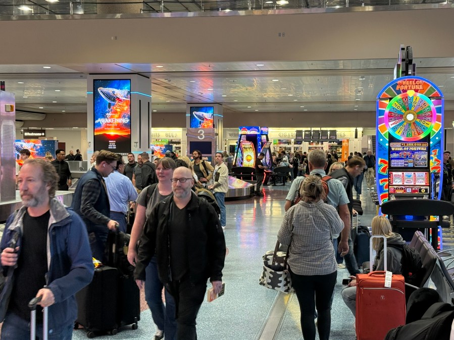 Las Vegas travelers brace for delays as FAA orders flight reductions
