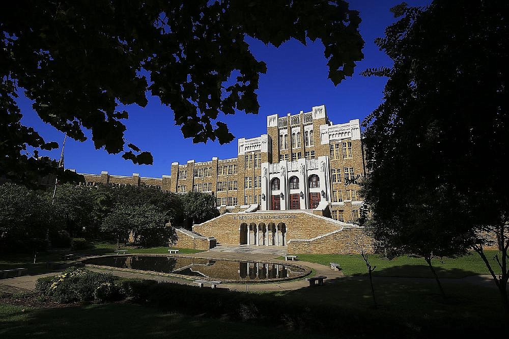 Little Rock Police Department disputes School Board’s arguments over officers’ use of pepper spray