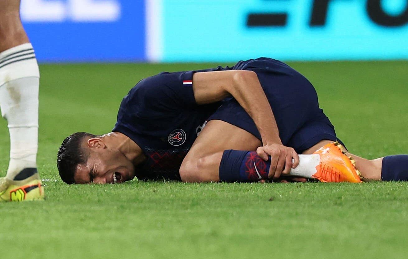 Luis Diaz’s Brutal Tackle Leaves Achraf Hakimi in Tears, Suffers Horrific Ankle Injury