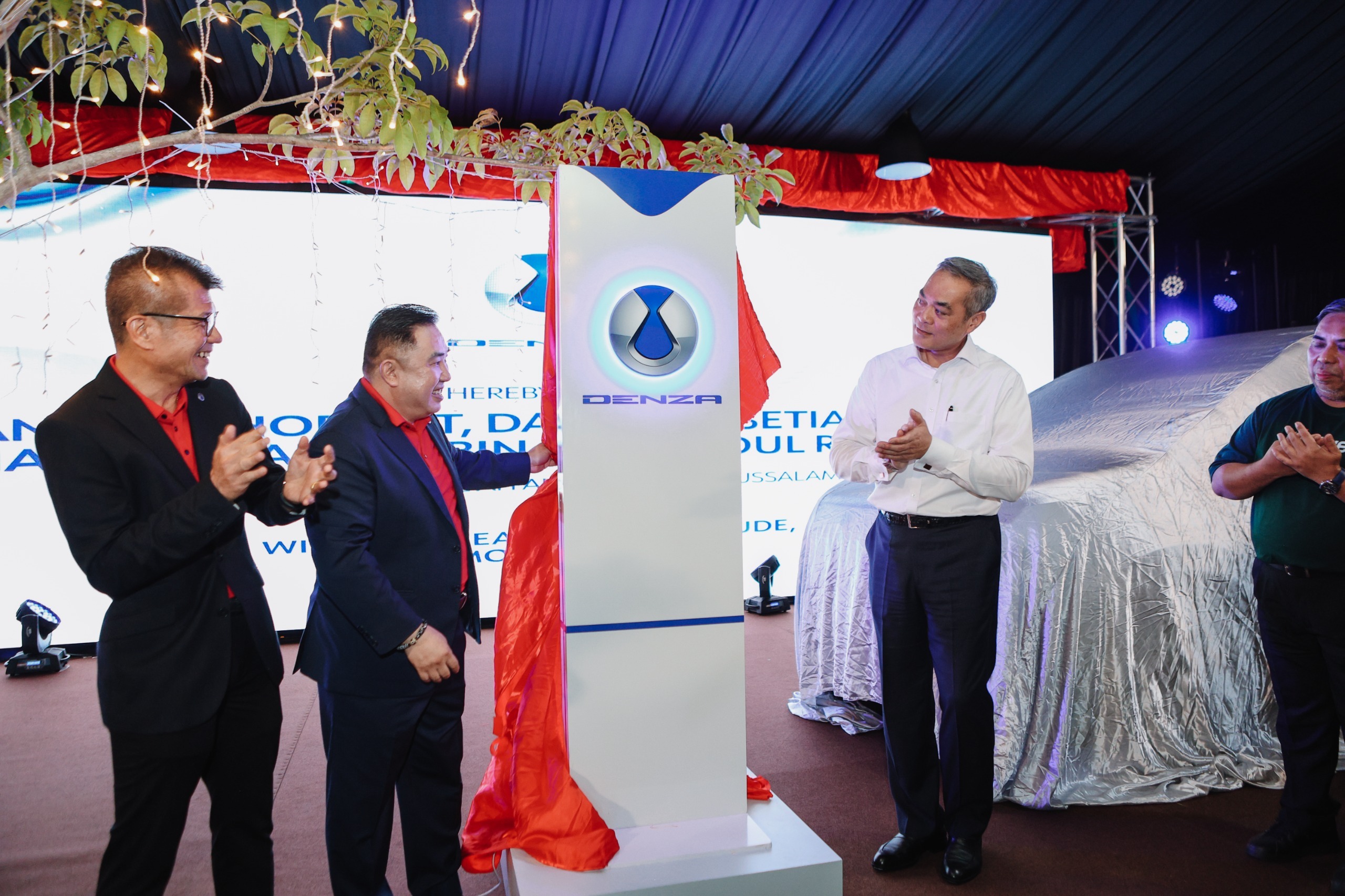 Maju Motors introduces premium brand Denza at BIBD Mega Karnival