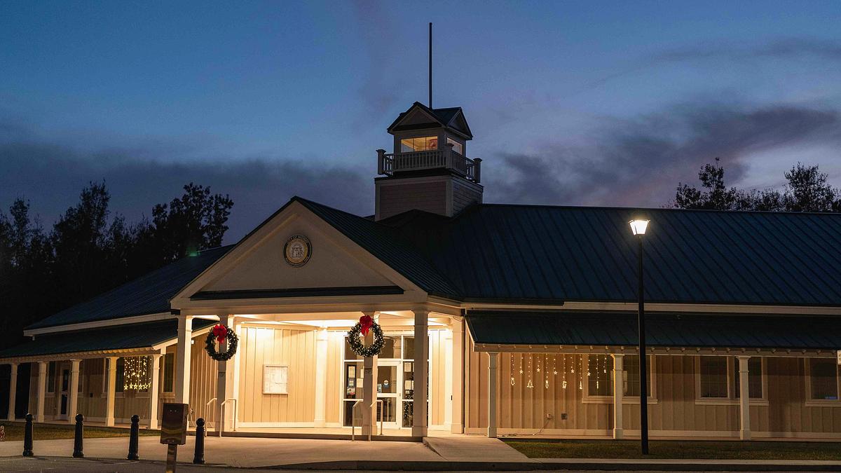 Midway mayoral candidates trade barbs before Dec. 2 runoff