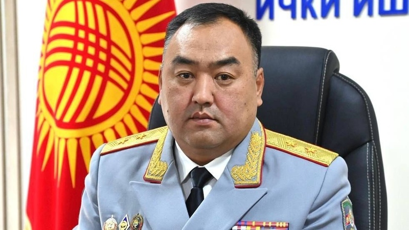 Minister of Interior Niyazbekov congratulates police officers on professional holiday