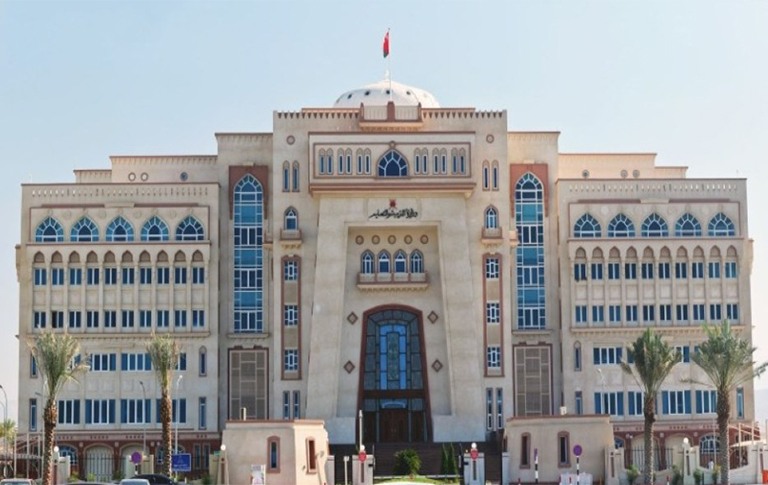 Oman’s Education Ministry outlines High School Diploma equivalency rules for 2025/2026, sets new criteria for 2026/2027
