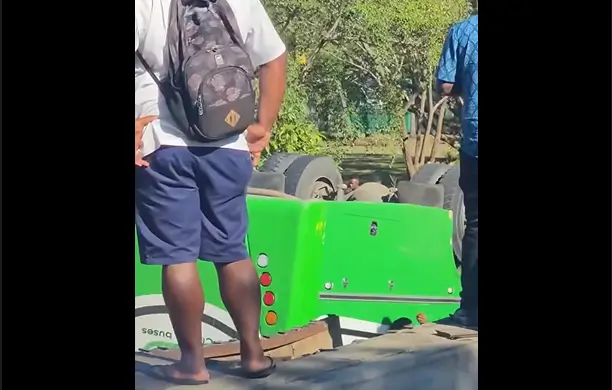 Police investigate Denarau Bus Accident