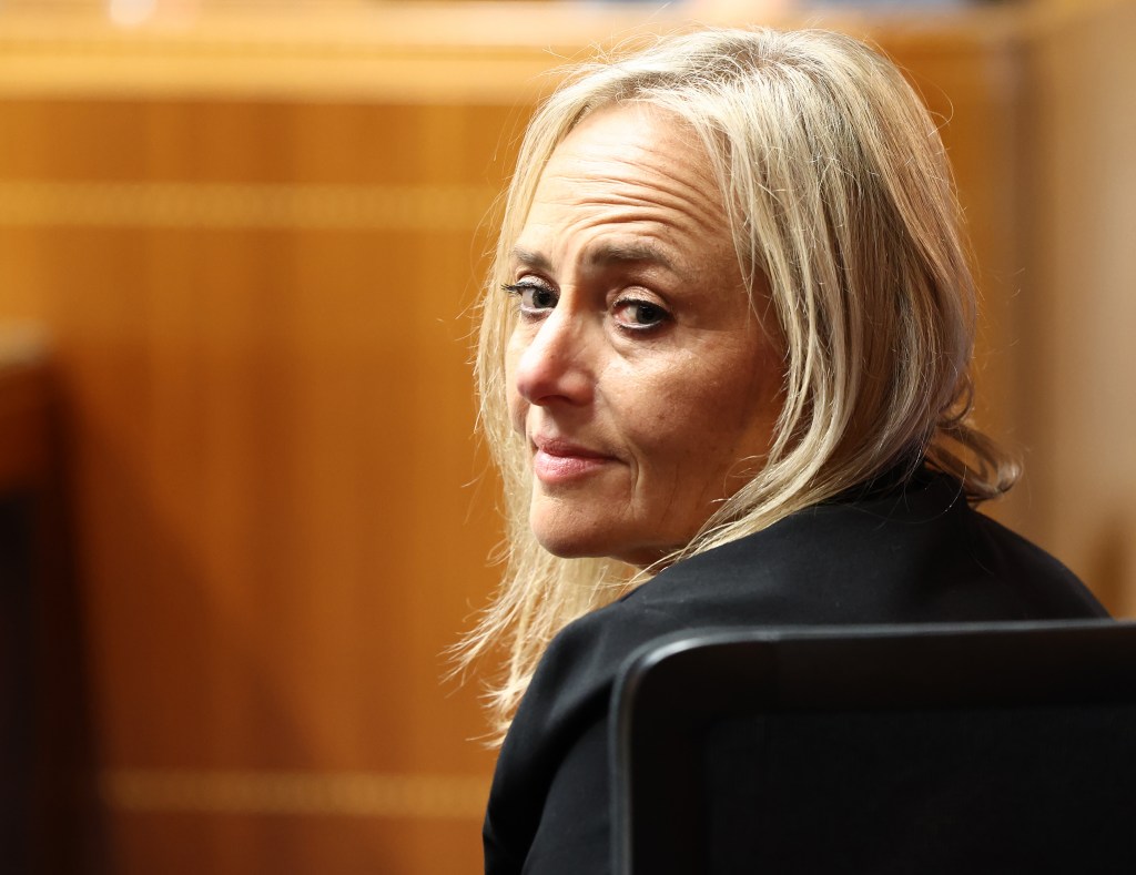 Public reprimand suggested for Massachusetts judge accused of helping illegal immigrant escape ICE [+read finding]