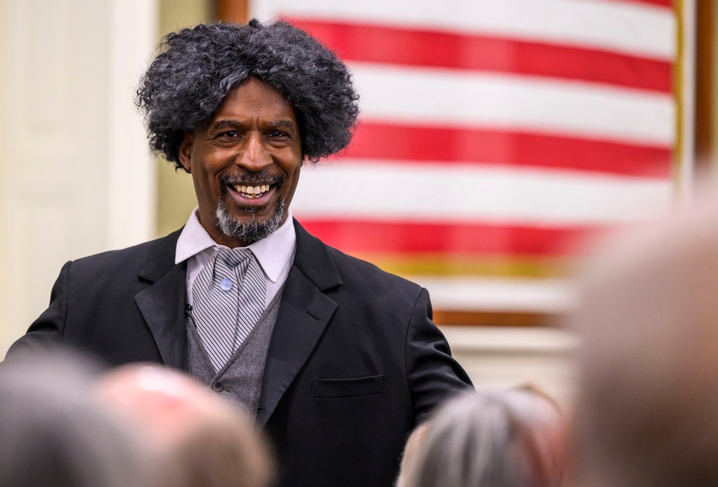 Renowned Frederick Douglass reenactor wows crowd at historic courthouse