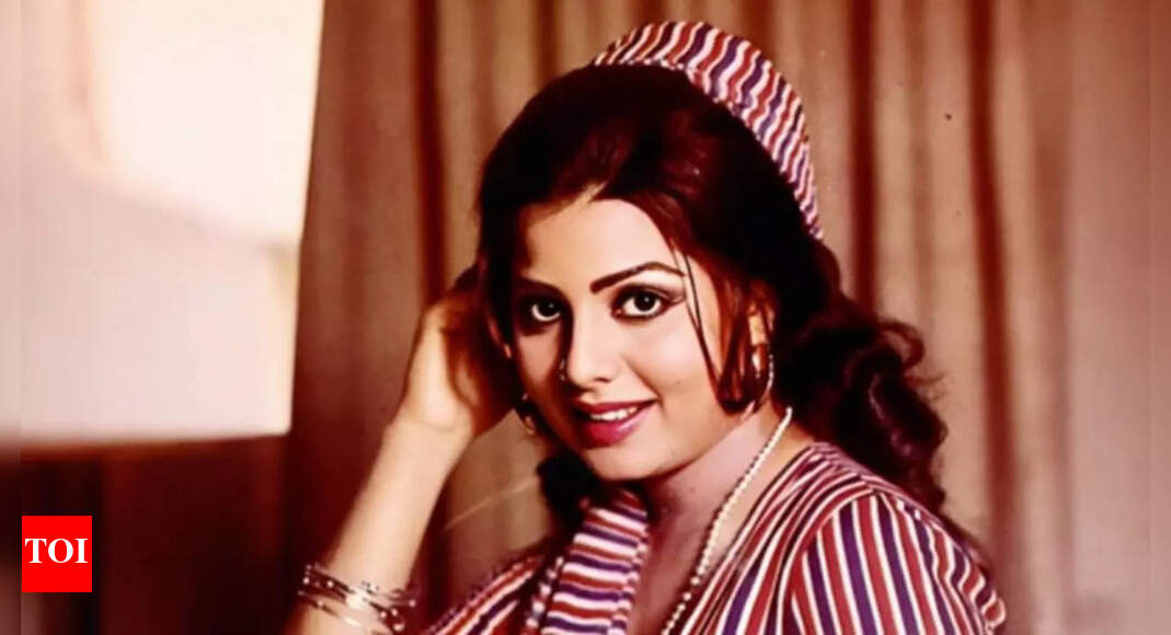 Sulakshana Pandit Death News: Veteran singer-actor Sulakshana Pandit passes away at 71 after cardiac arrest; funeral to be held tomorrow, confirms her brother Lalit Pandit |