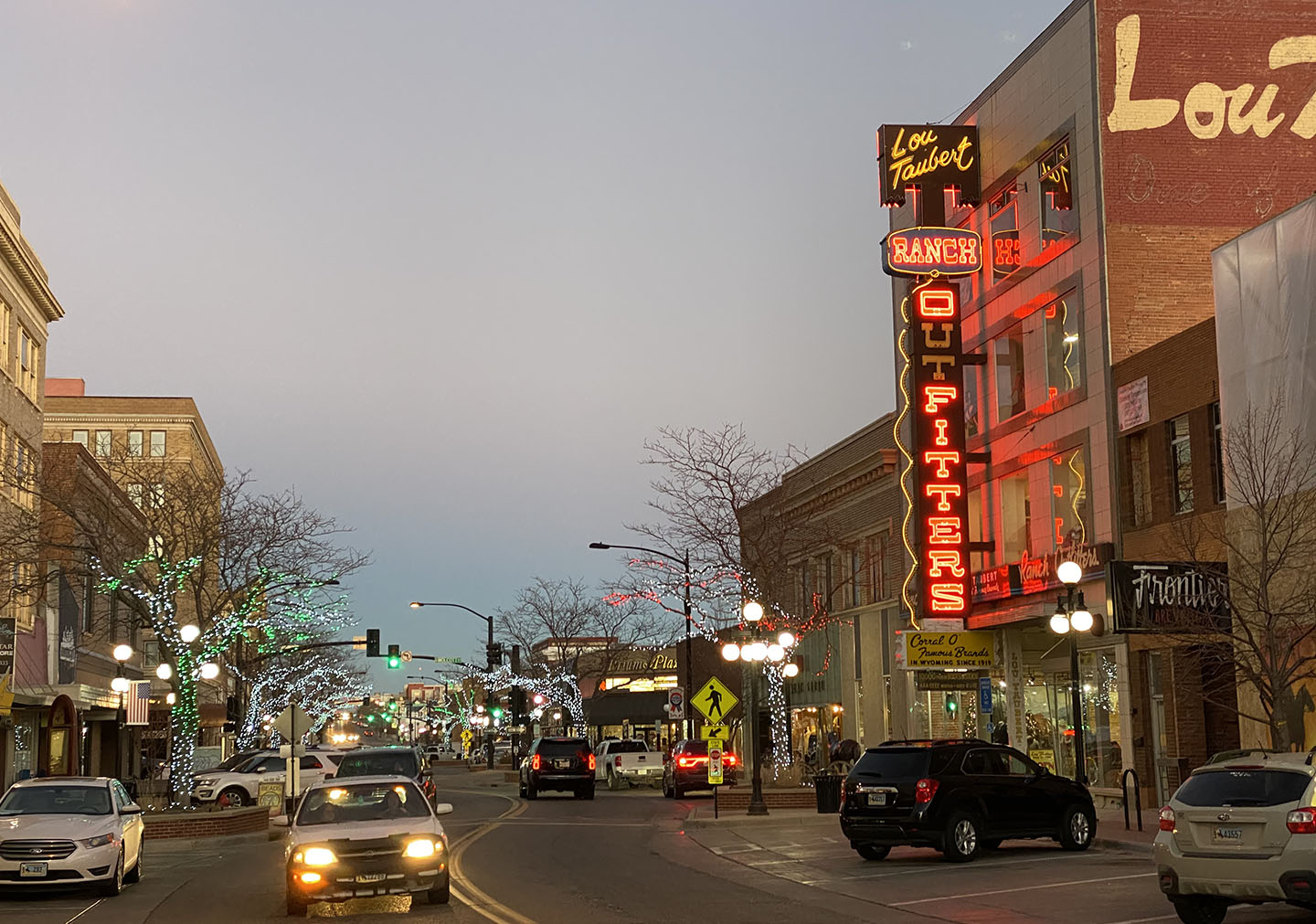 Sunday to be pleasant; rainy Monday to follow