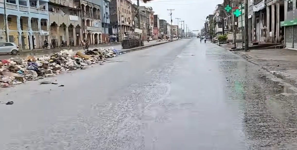 Tchiroma Bakary’s “Ghost Town” Call Paralyzes Parts of the Country