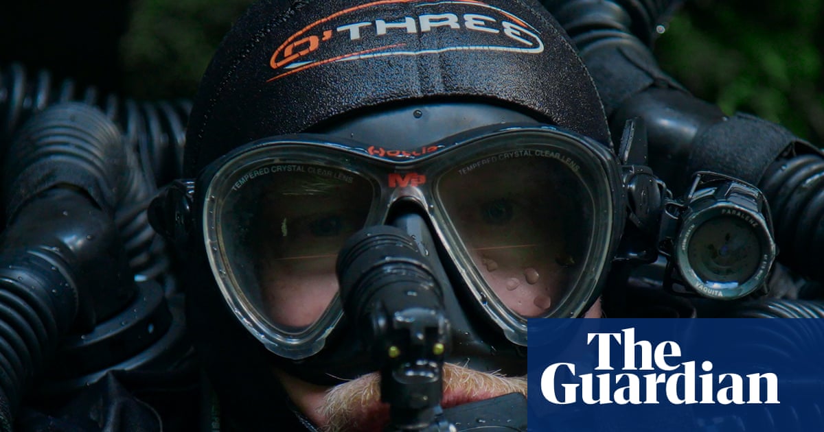 Thai cave rescue diver Richard Harris devised an experiment. If it worked, he’d be a hero. If it didn’t, he could explode | Australian film