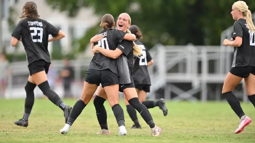 Tops land 6 on CSC Academic All-District squad