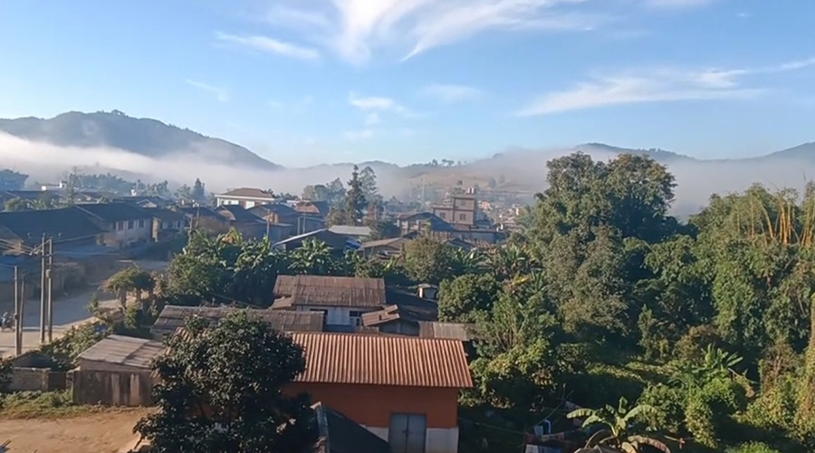 Two killed by unexploded ordnance in northern Shan State; 80 injured at hot-air balloon festival in Taunggyi