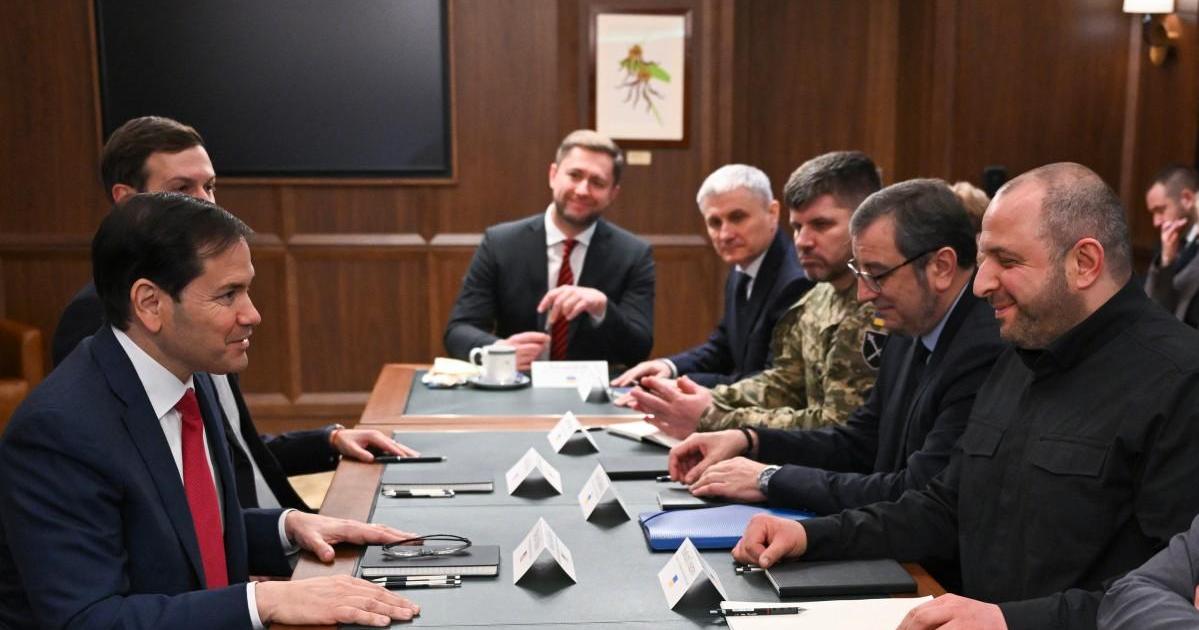 US-Ukraine talks 'not easy', says source close to Kyiv