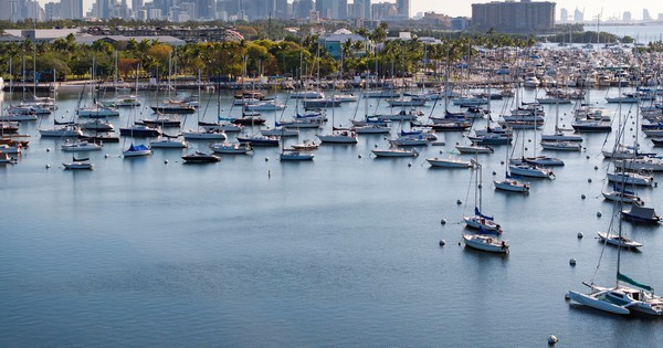 US appeals court says Florida can ban Chinese citizens from buying property