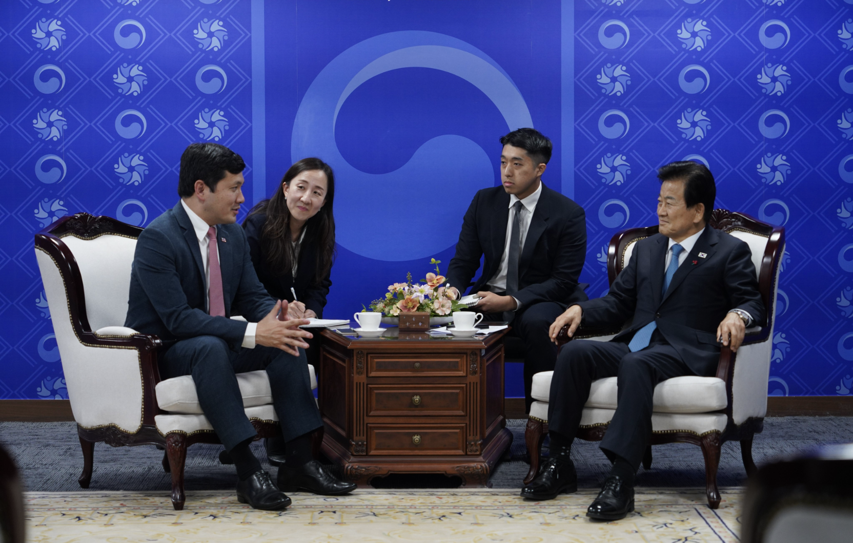 Unification minister says he’ll work with US to restart talks with North Korea