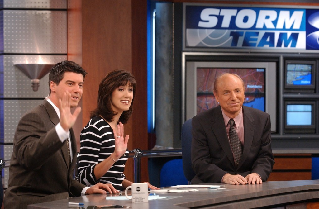 WTNH news anchor Darren Kramer announces retirement