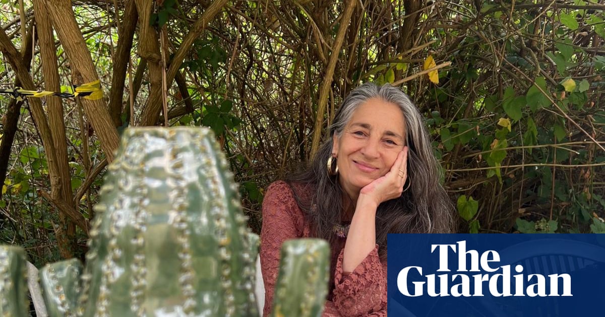 Woman with stage 4 cancer has welfare benefit stopped after falling ill abroad | Universal credit