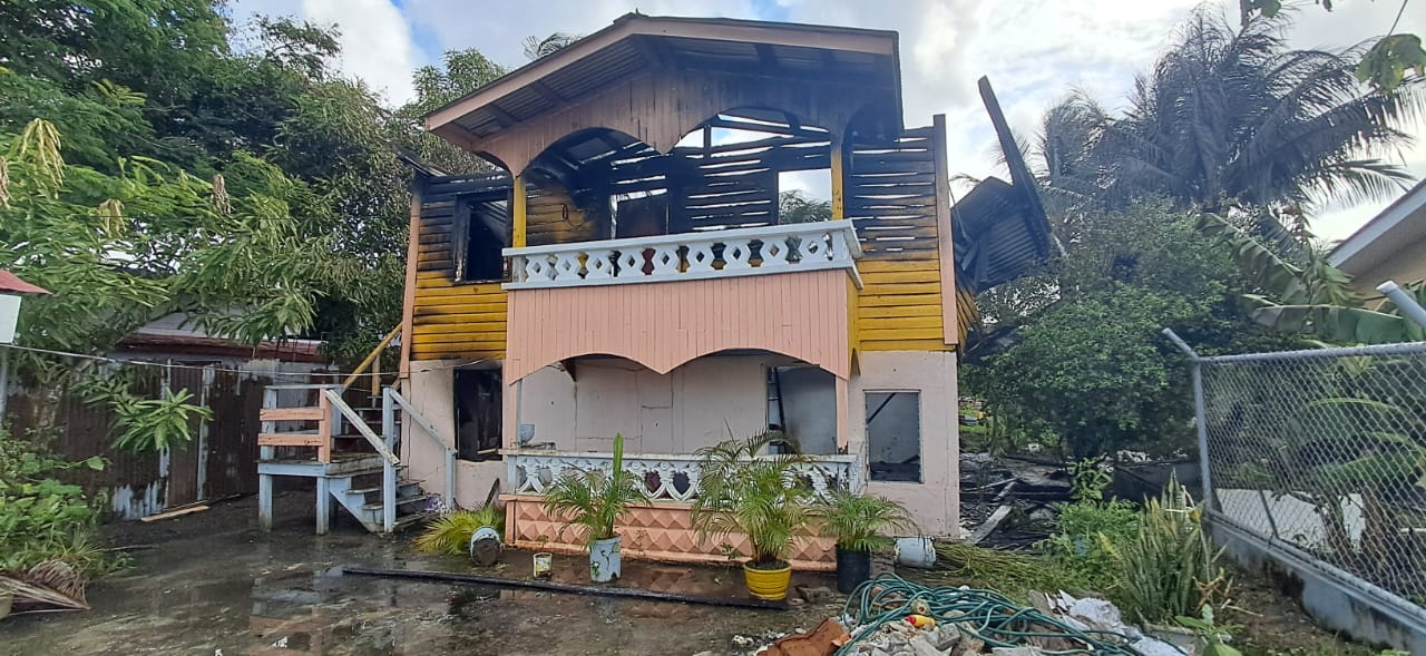 1 injured after fire destroys New Amsterdam home