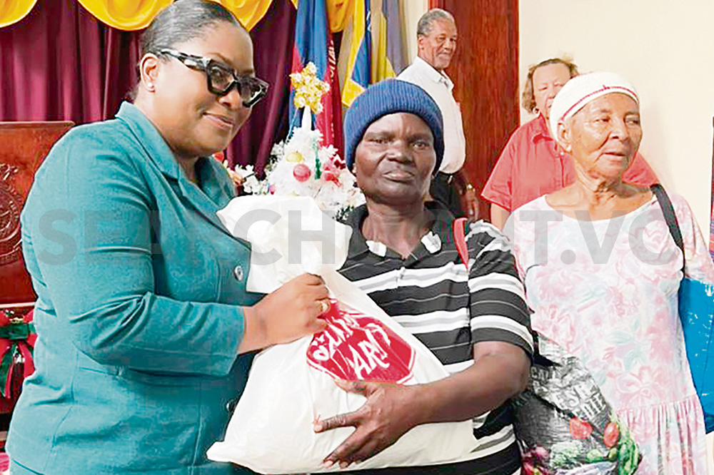 1,500 get Salvation Army Christmas hampers