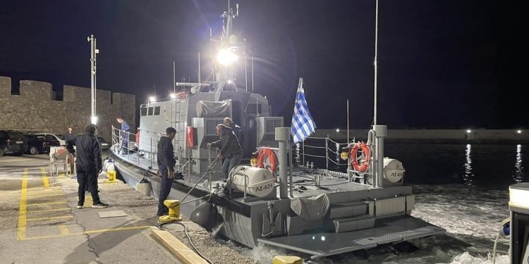 17 migrants found dead in half-sunken dinghy off Crete