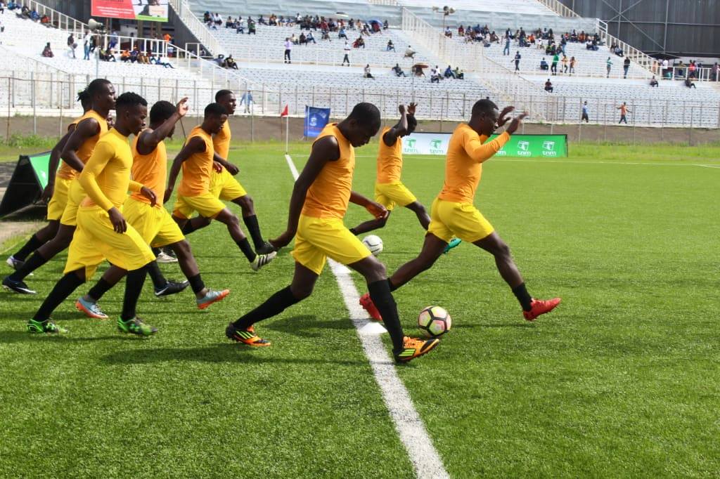 4 teams face the chop