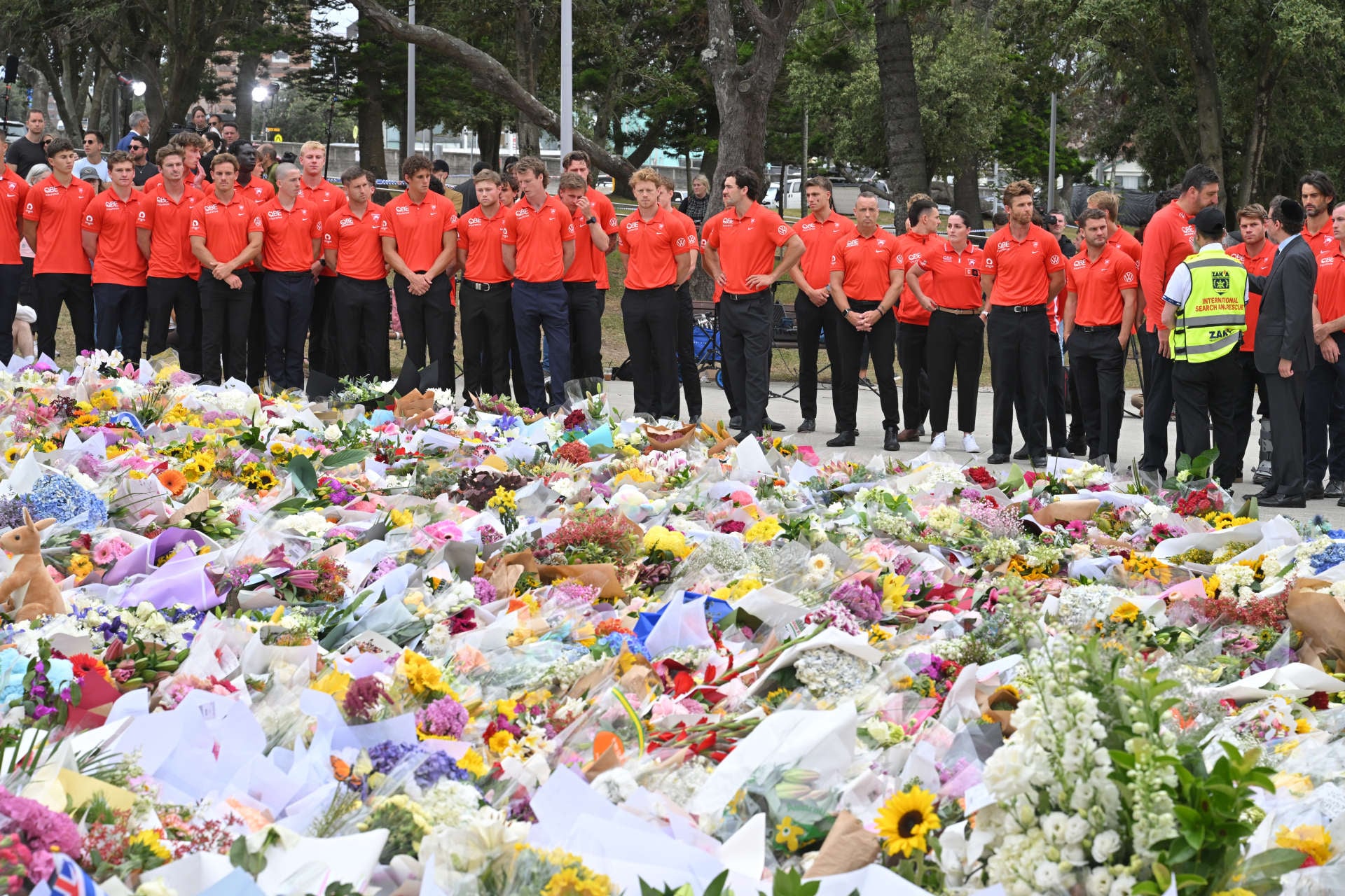 Australia mourns as the Jewish community stands strong