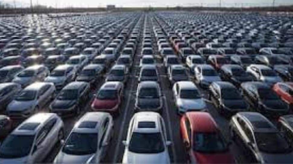 Auto Sector Shines In Festive Quarter; PV Sales Up 12%, Two-Wheelers 18% | India News