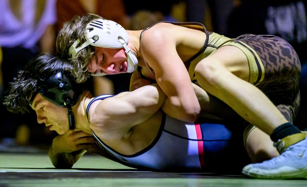 Bethlehem Catholic wrestling takes control early, rolls over Easton