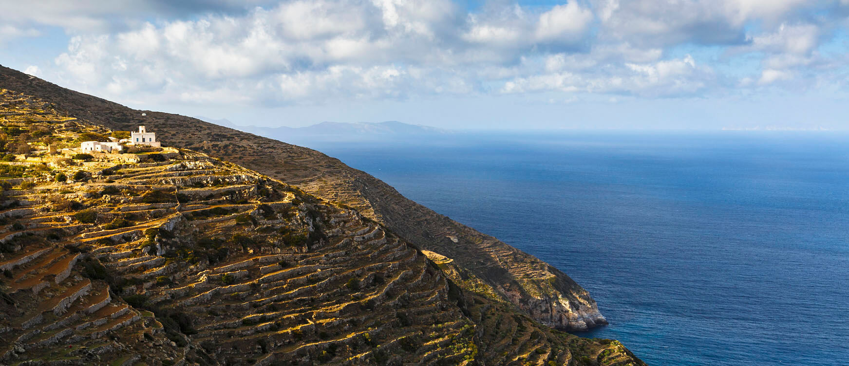 Body of one of two French women missing on Sikinos found