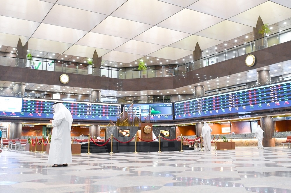 Boursa extends losses as selling pressure hits Main Market