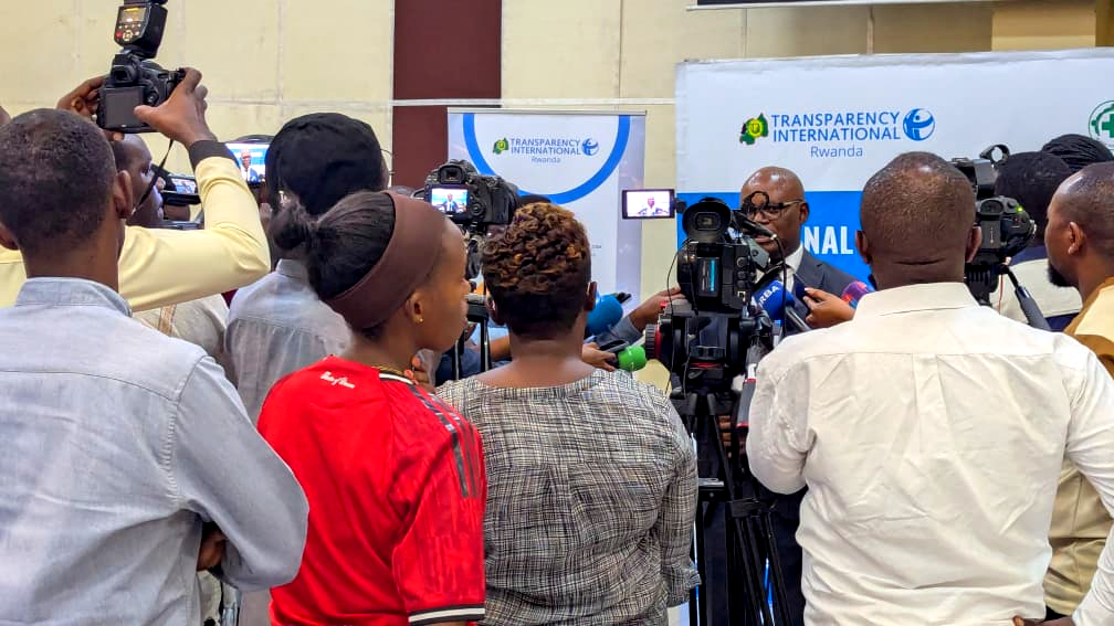 Bribery Index Shows Fewer Cases but Higher Payoffs