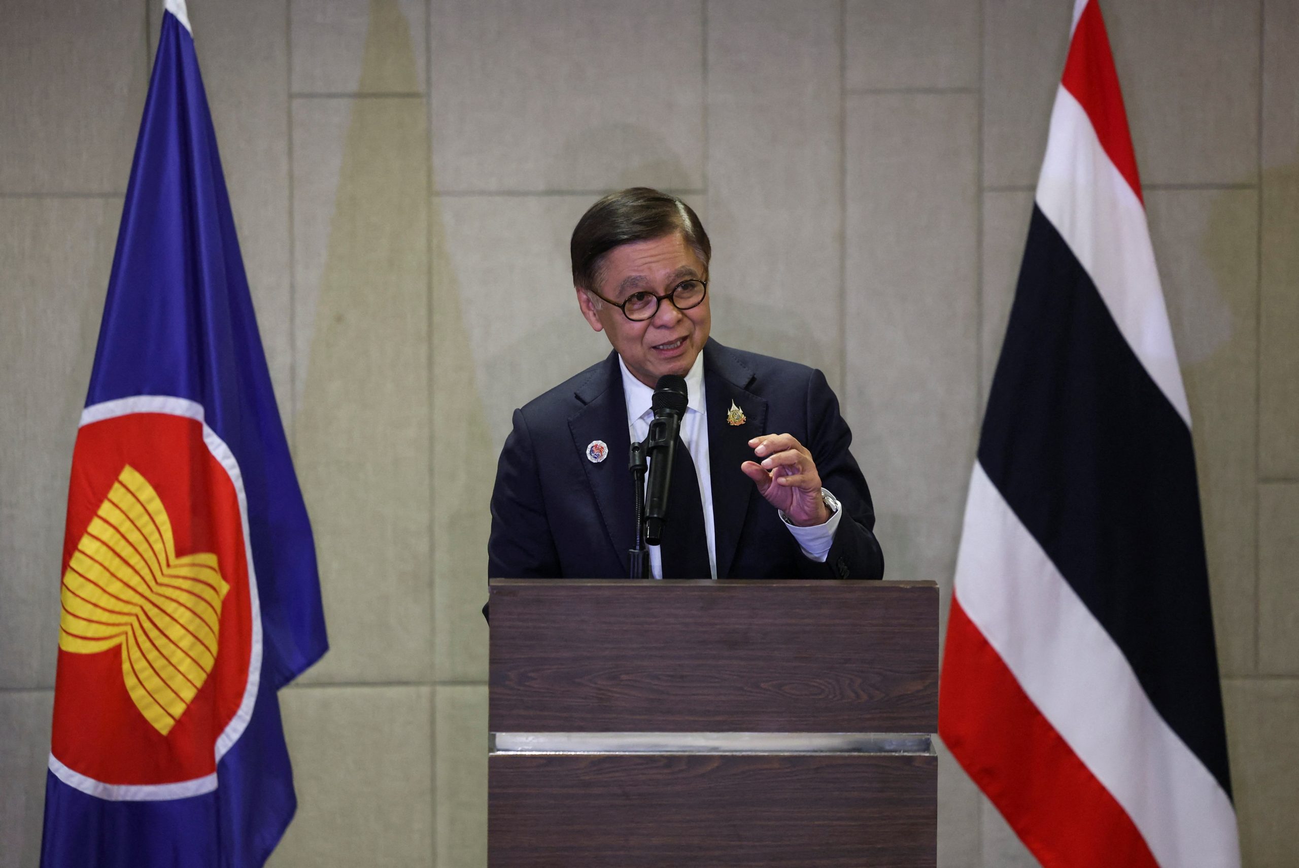 Cambodia and Thailand defence officials to meet to discuss truce, Thai foreign minister says