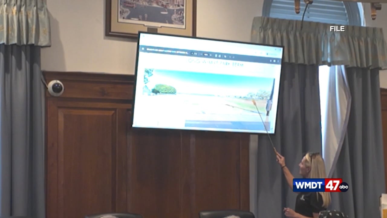 Cambridge Displays Berm as Example of Flooding Resiliency