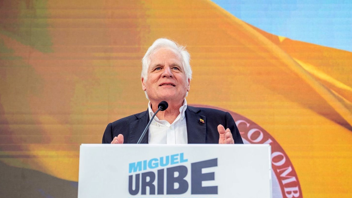 Colombia's biggest far-right party expels leading presidential hopeful