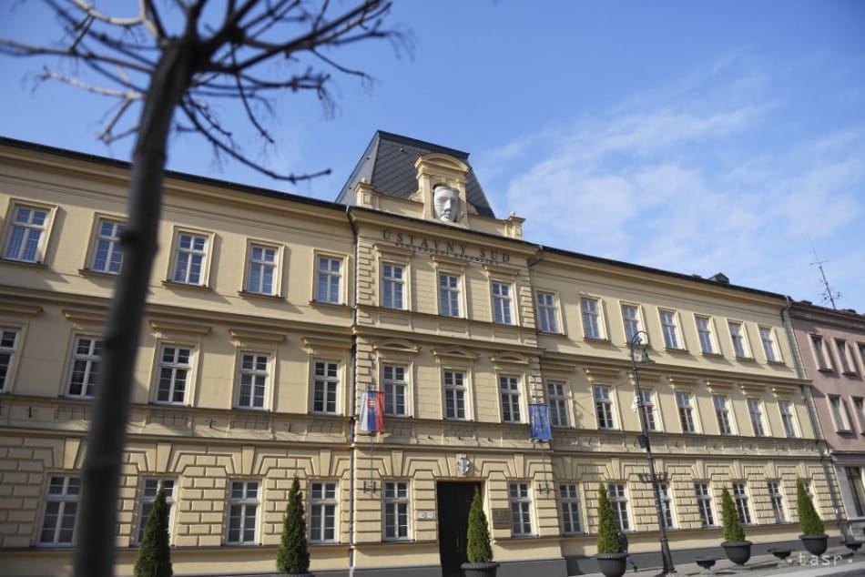 Constitutional Court Suspends Whistleblower Office Reform