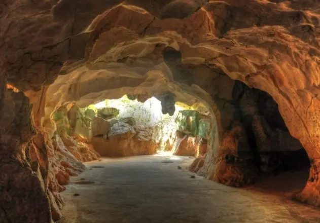 Cuevas del Pomier receive official recognition as cultural heritage