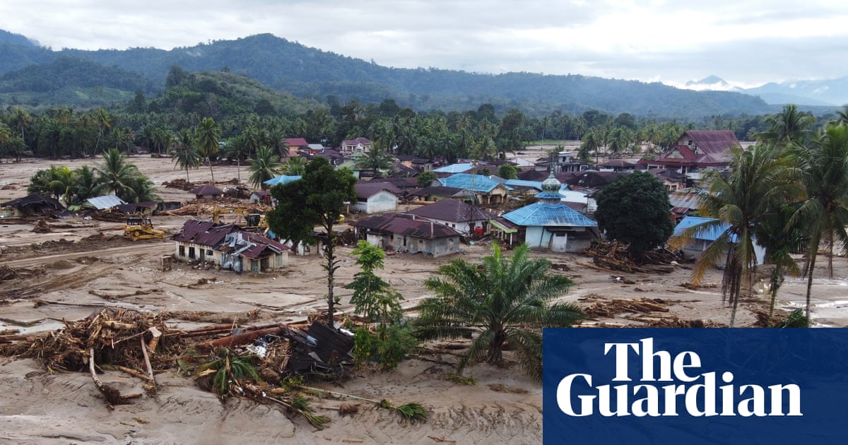 Death toll from Indonesia floods passes 700 as 1 million evacuated | Indonesia