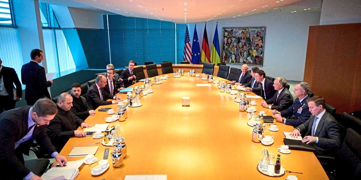 Der deutsche Kanzler Friedrich Merz zeigt sich als Friedenstreiber - Thomas Mayer