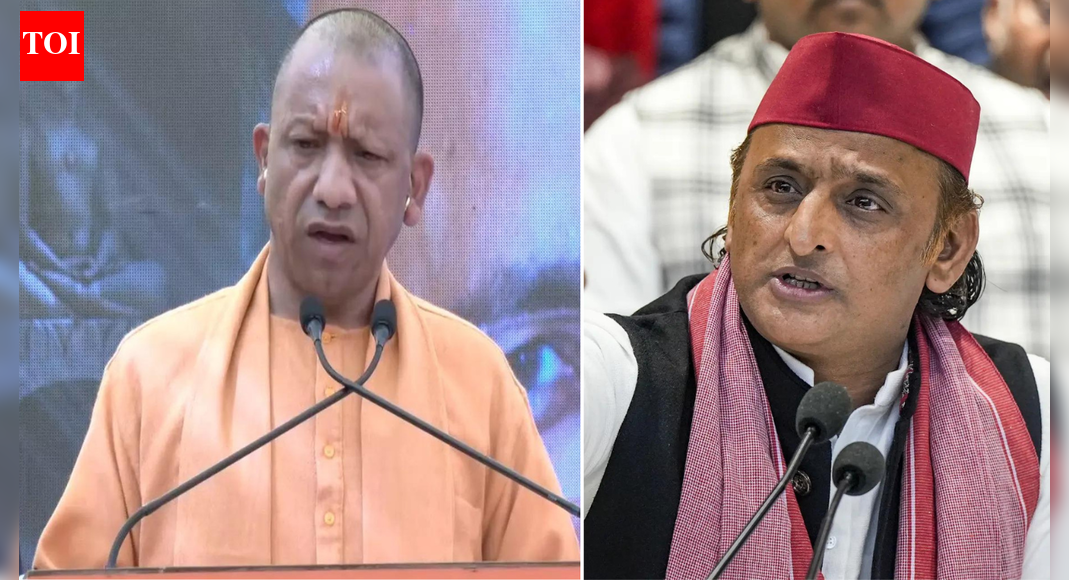 'Desh ke andar do namune hai': Yogi's veiled swipe at Akhilesh, Rahul; SP chief hits back | India News