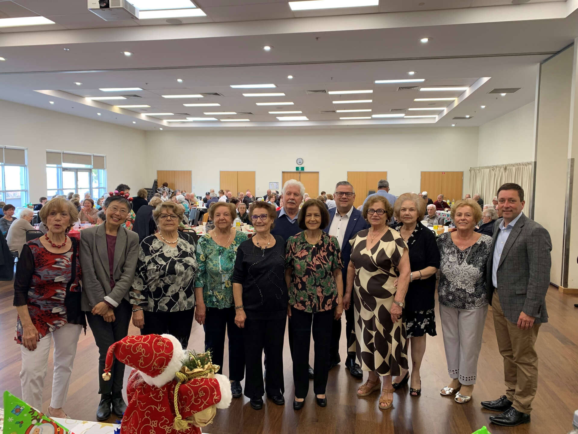 Doncaster-Manningham Greek Senior Citizens Association extends best wishes at Christmas party